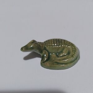 Wade England Very Rare  Green crocodile  Ceramic Reptile Figurine